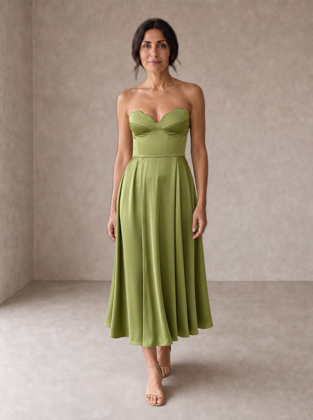 Liora | Abito Midi Elegante Senza Spalline