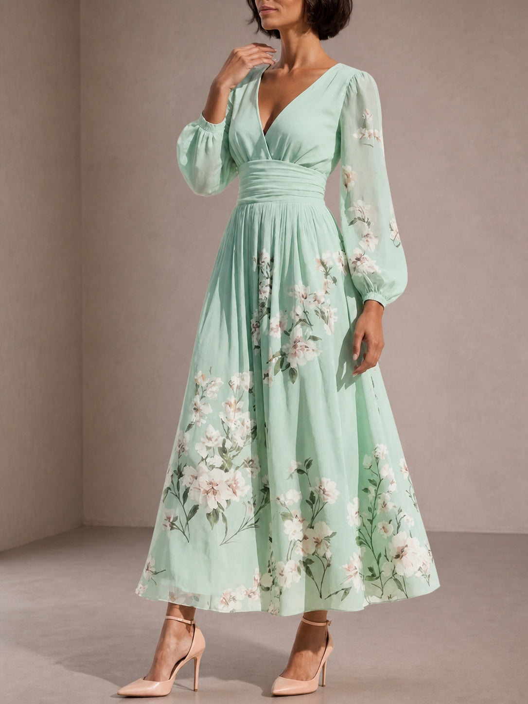 Cisella | Abito midi verde chiaro floreale