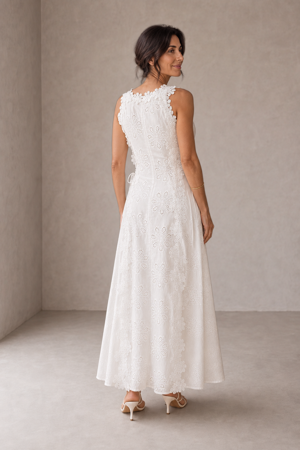Della | Elegante Abito Maxi Ricamato