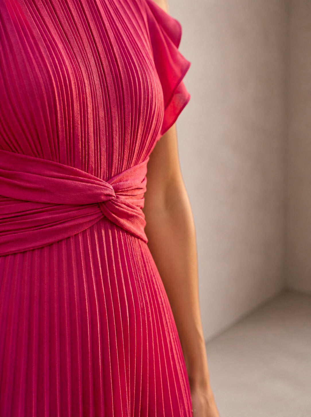 Seraphina | Elegante Maxi Abito Plissettato con Vita Annodata