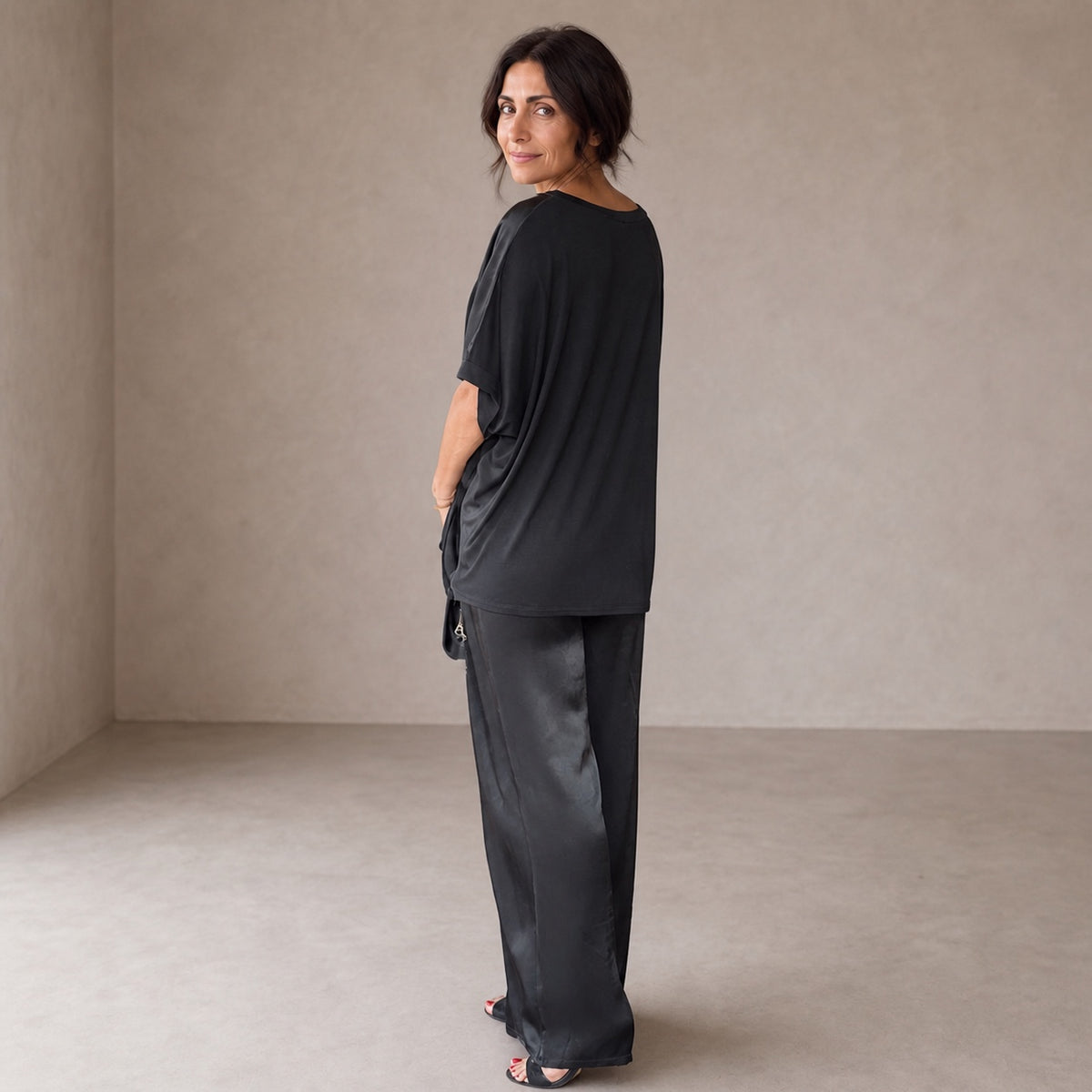 Pauline | Completo in raso lucido