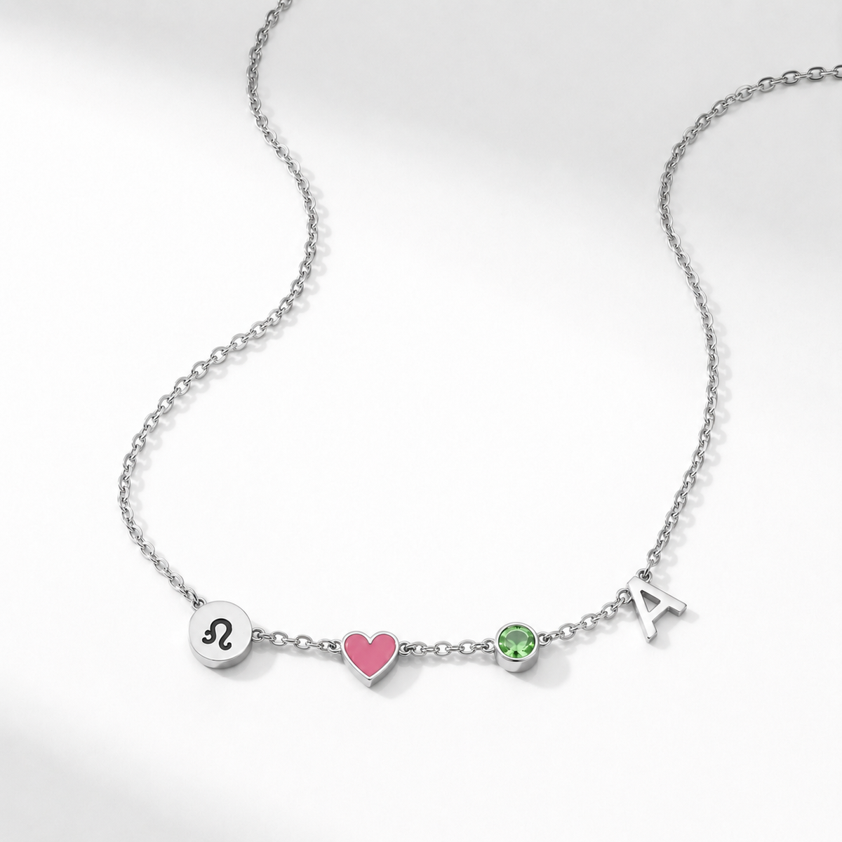 Alina | Collana con Iniziale a Forma di Cuore
